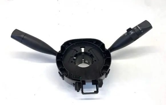 Jeep Cherokee Wiper turn signal indicator stalk/switch P68189101AE
