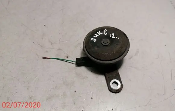 Nissan Juke I F15 Horn signal
