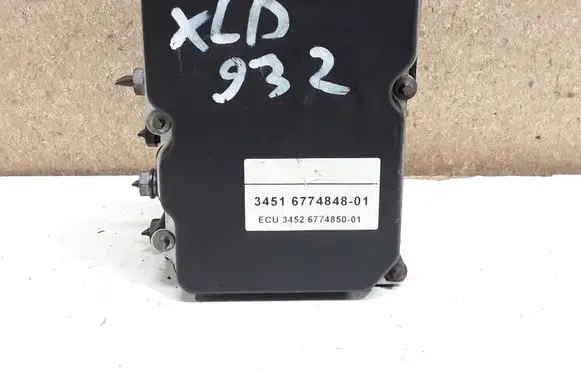 BMW 5 E60 E61 ABS Pump 6774848 6768550 6774850
