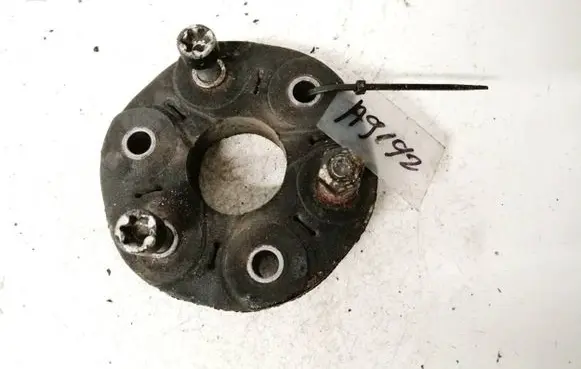 Mercedes-Benz C AMG W204 Rear prop shaft donut coupling/joint 2104110415