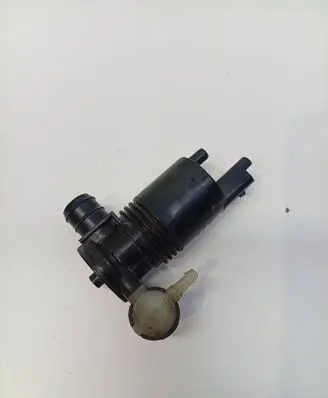 Nissan X-Trail T32 Windscreen/windshield washer pump 1050123 1703172290