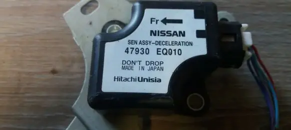Nissan X-Trail T30 ESP acceleration yaw rate sensor 47930EQ010
