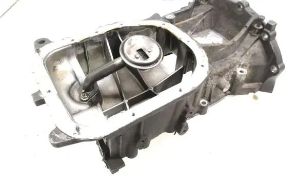 Toyota Yaris Oil sump