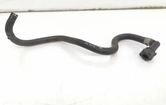 Volkswagen Up Fuel line pipe 04C133723K