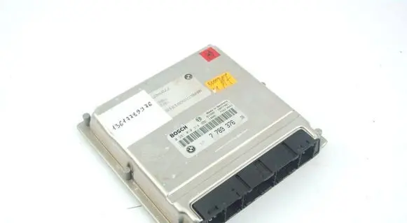 BMW 5 E39 Engine control unit/module 13617789376