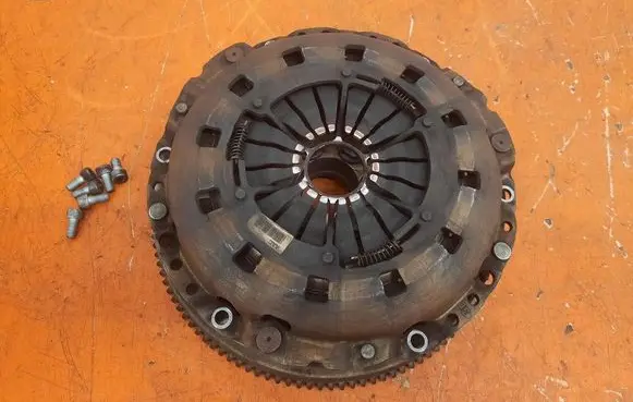 BMW 3 E46 Clutch set kit