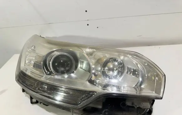 Citroen C5 Headlight/headlamp 9689037780