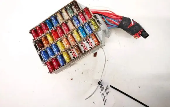 Volvo S60 Fuse box set 9162439