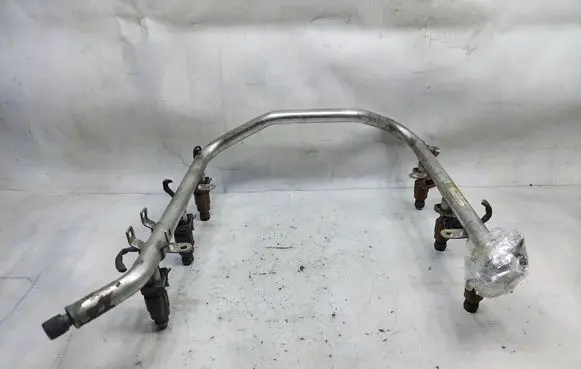 Mercedes-Benz S W220 Fuel main line pipe A1120701095 392012 0280151209