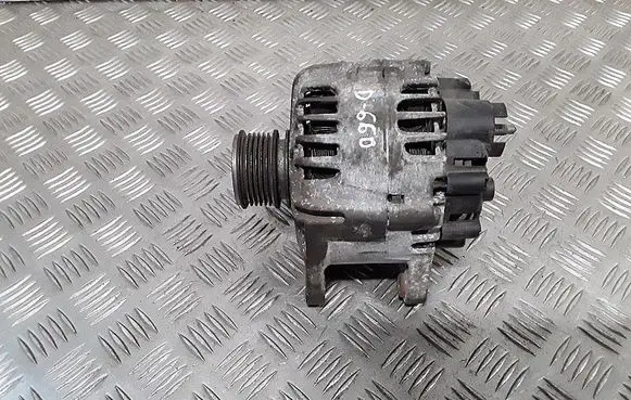 Dacia Duster Generator/alternator 2617345A 231007707R