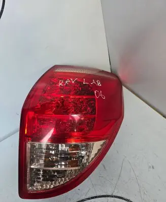 Toyota RAV 4 (XA30) Rear/tail lights 8155042090