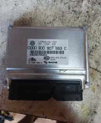 Volkswagen Phaeton Air suspension control unit module (rear) 3D0907553C 5SG00907300
