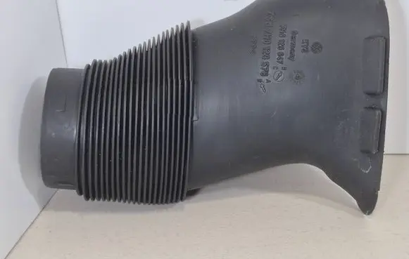 Volkswagen Transporter - Caravelle T5 Air intake duct part 7H0129647 7H0129578 7H0129647B