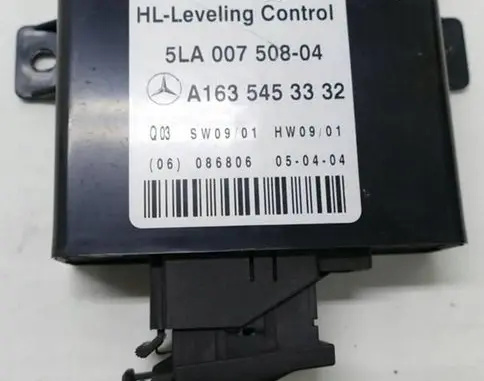 Mercedes-Benz ML W163 Light module LCM A1635453332 5LA00750804
