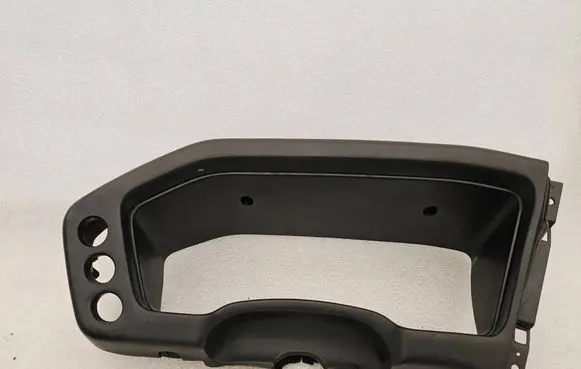 Mitsubishi Eclipse (D21A/D22A/D27A) Dashboard trim MB522102
