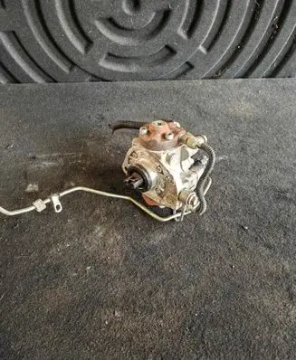 Mazda CX-5 Fuel injection high pressure pump 2940001663