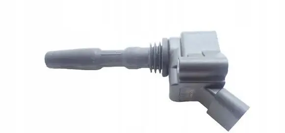 Volkswagen Golf Sportsvan High voltage ignition coil 04E905110L
