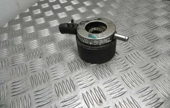 Engine oil radiator