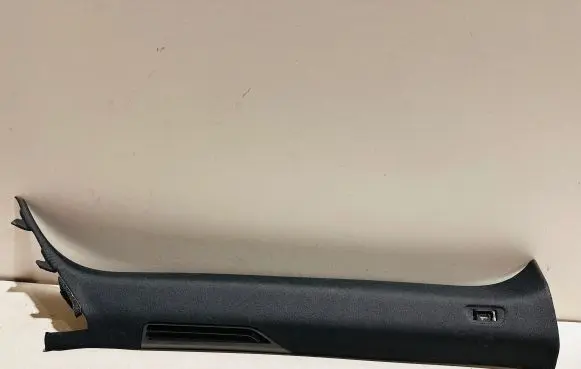 BMW i8 (B) pillar trim (top) 7350794