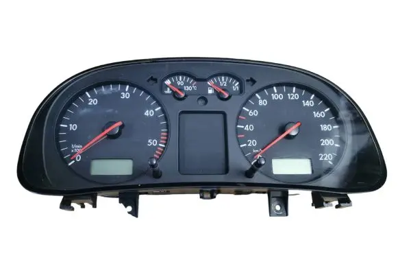 Volkswagen Golf IV Speedometer (instrument cluster) 1J0320801E G750669H