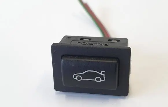 BMW 4 F36 Gran coupe Tailgate opening switch 9200316 100316
