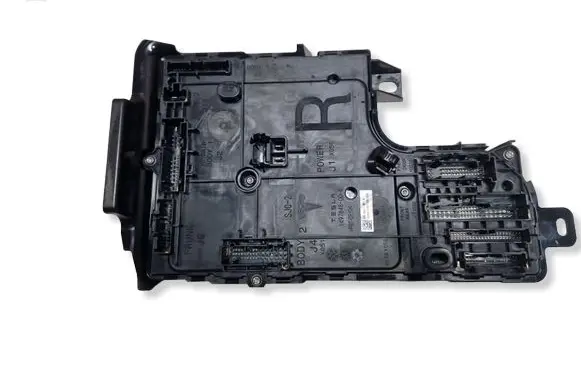 Tesla Model Y Central body control module 149784800E