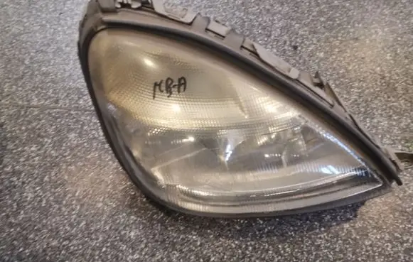 Mercedes-Benz A W168 Headlight/headlamp A1688200261 0301152202