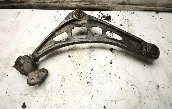 BMW 3 E46 Front lower control arm/wishbone