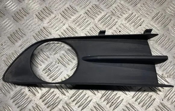 Renault Laguna II Front bumper lower grill 000009745
