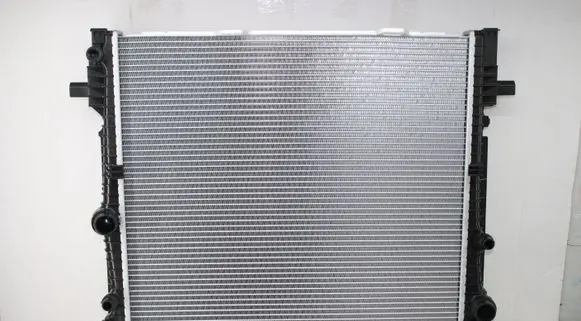 BMW X4M F98 Coolant radiator 17118665241 8665241