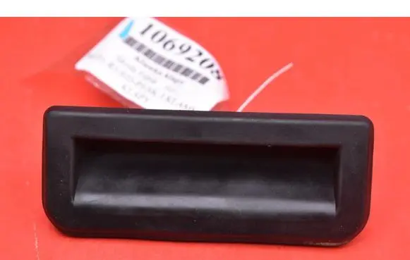 Skoda Fabia Mk1 (6Y) Tailgate/trunk/boot exterior handle 6V0827566