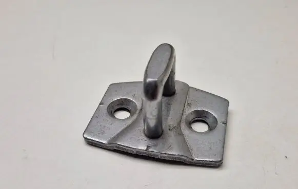 BMW 5 F10 F11 Front door lock loop/hook striker 7312545