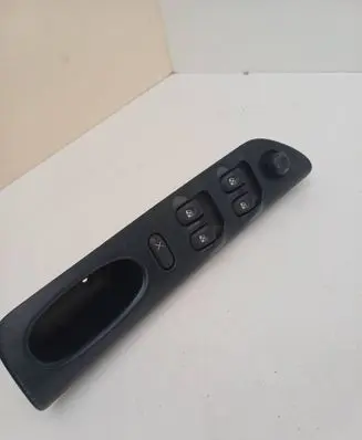 Renault Laguna I Electric window control switch 7701699599 03392081000
