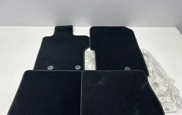 Ford Bronco Car floor mat set M2DB-S130D00-AD