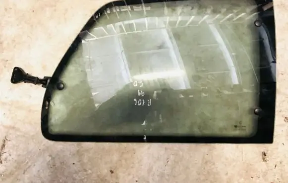 Peugeot 406 Rear side window