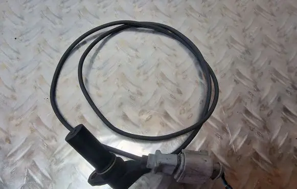 Audi A4 S4 B7 8E 8H Crankshaft position sensor ABE038907319E 038907319E