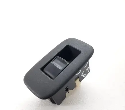 Toyota Auris 150 Electric window control switch