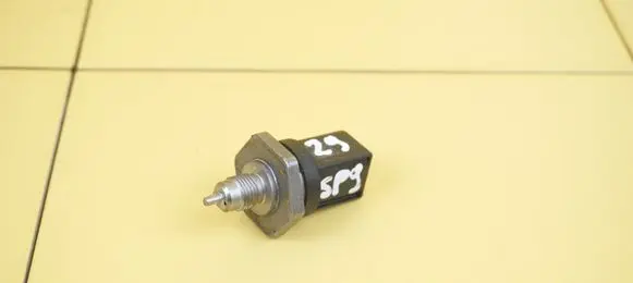 Mercedes-Benz GLA H247 Fuel pressure sensor 0261545118 29SP9