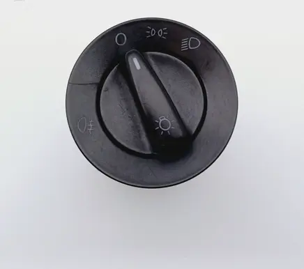 Volkswagen Golf IV Light switch 1C0941531