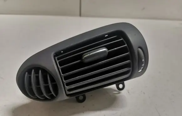 Mercedes-Benz C W203 Dashboard side air vent grill/cover trim A2038300554