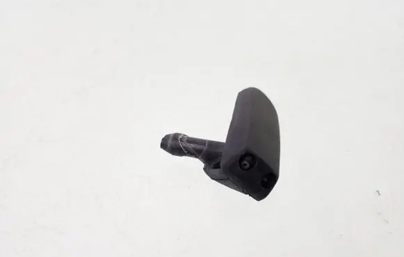 Windshield washer spray nozzle