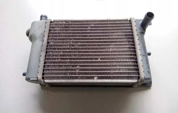 Infiniti FX Coolant radiator 121122