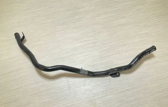 Audi Q3 8U Engine coolant pipe/hose 5N0145762BS