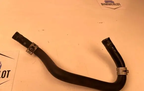 Subaru Forester SJ Engine coolant pipe/hose
