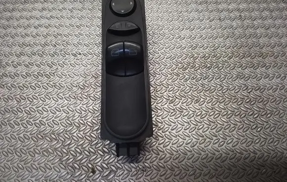 Volkswagen Crafter Electric window control switch 9065451213