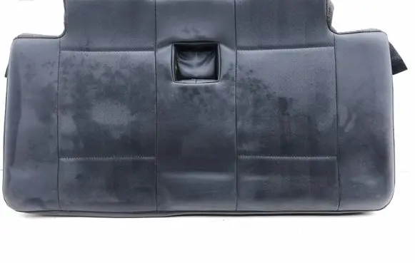 Mitsubishi Pajero Third row seats 