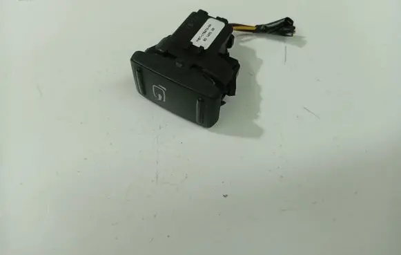 Ford C-MAX I Wing mirror switch 7M5T17B676AA