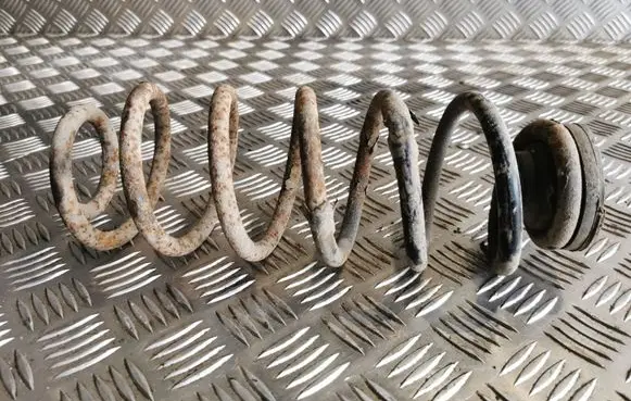 Audi A3 S3 8L Rear coil spring