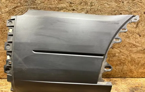 Rear bumper corner part panel trim