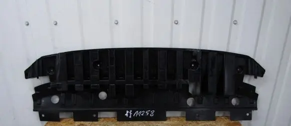 Nissan Juke II F16 Center/middle under tray cover 62660-6PA0A